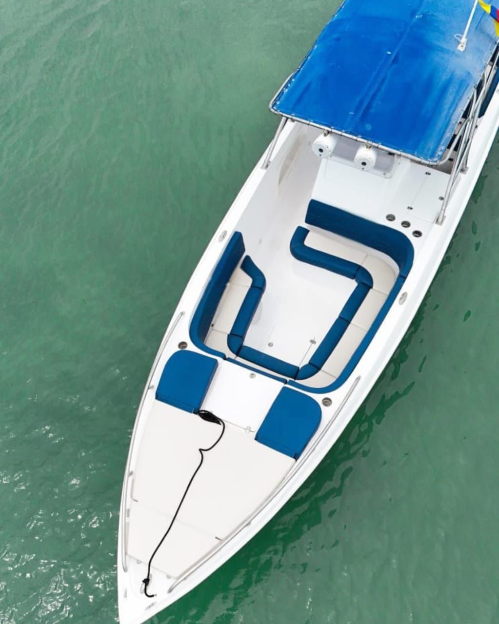 BOTE DEPORTIVO CAPACIDAD 14pax (FESTIVAL)