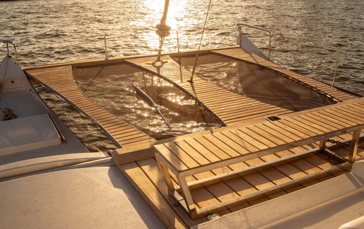 CATAMARAN | 28 PERSONAS