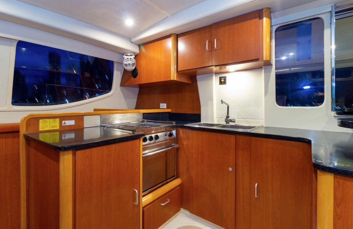 CATAMARAN | 35 PERSONAS
