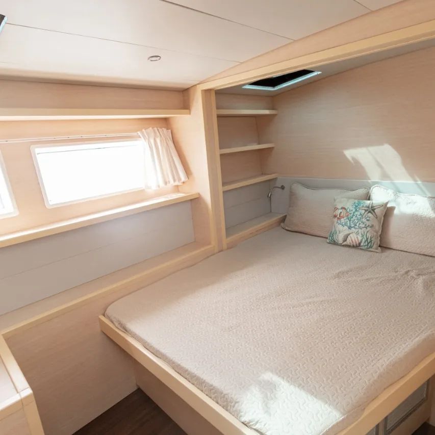 CATAMARAN DE LUJO CAPACIDAD 30pax
