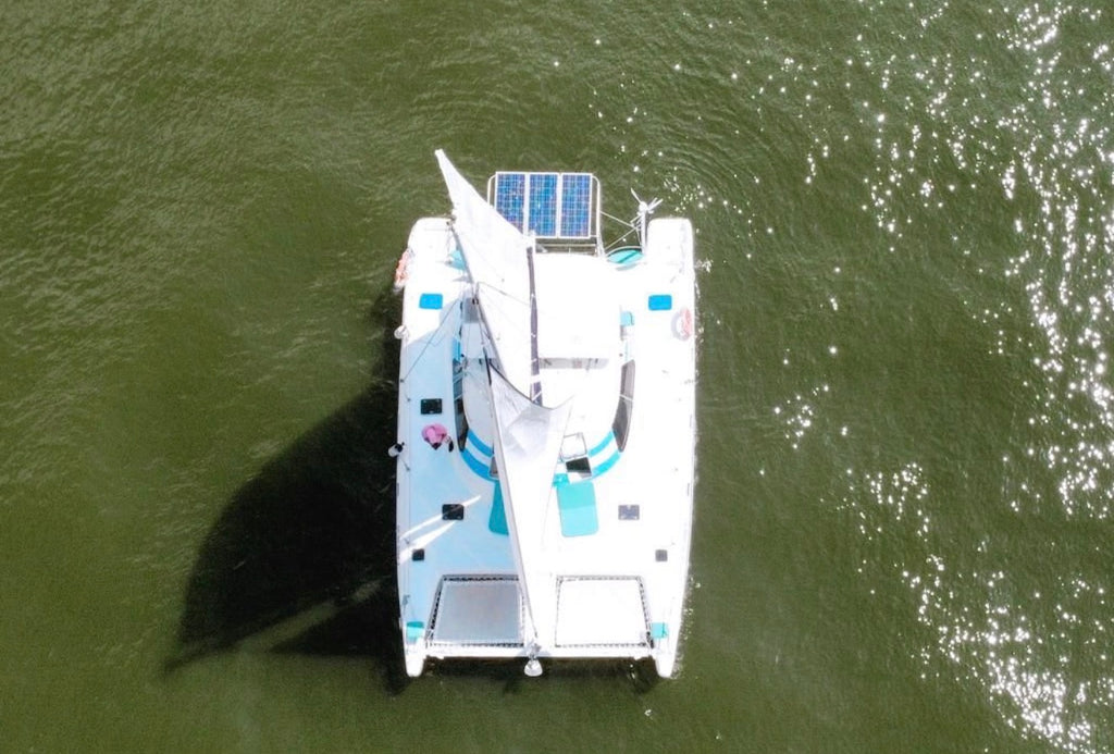 CATAMARAN | 16 PERSONAS
