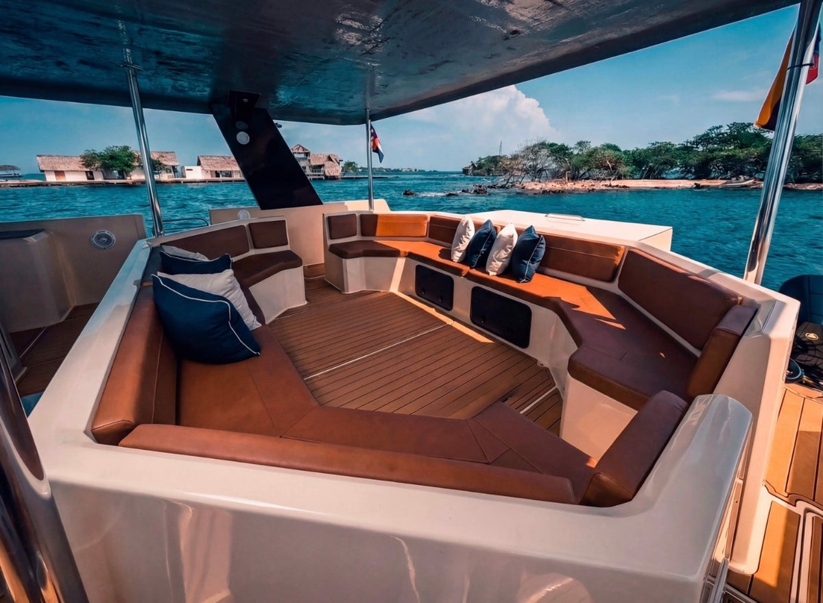 CATAMARAN | 40 PERSONAS