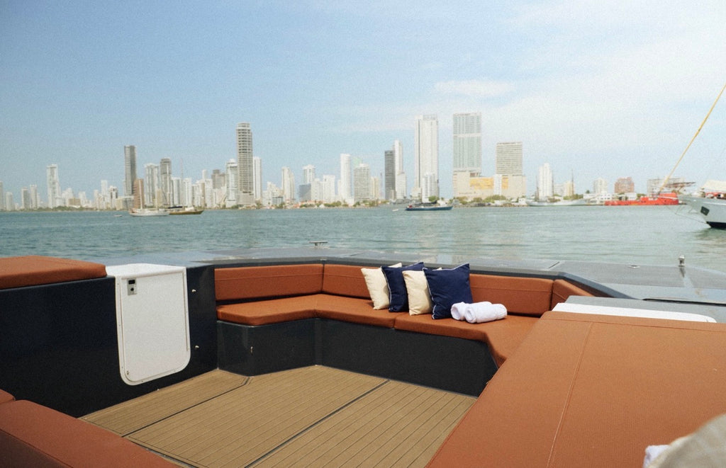 CATAMARAN | 40 PERSONAS